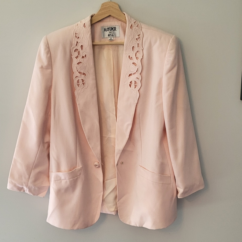 VINTAGE Women's Pink Blazer